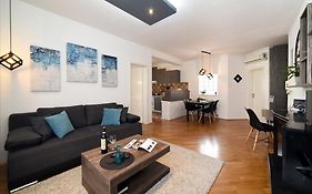 Corner Apartment